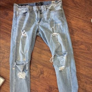 Lucky Brand Siena Slim Boyfriend Distressed Paint